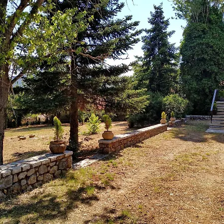 Arcadia Villa